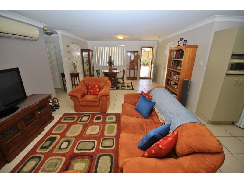 1/32-34 James Street, Kingaroy QLD 4610