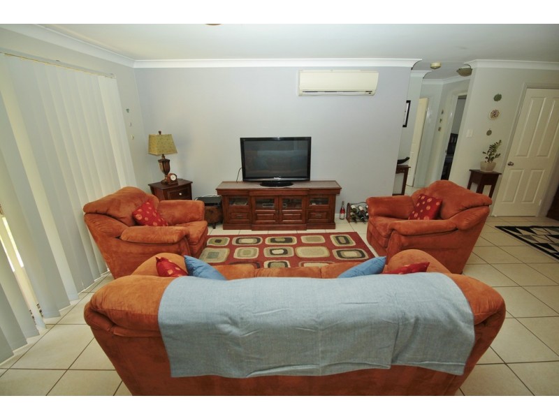 1/32-34 James Street, Kingaroy QLD 4610