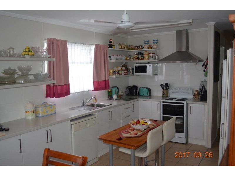 6 Smyth Street, Murgon QLD 4605