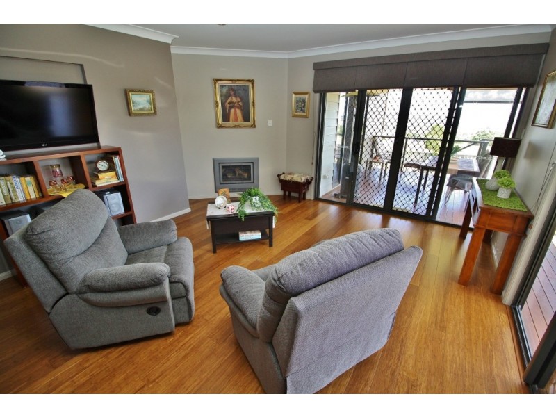 33 BRIDGEMAN PARADE, Kingaroy QLD 4610