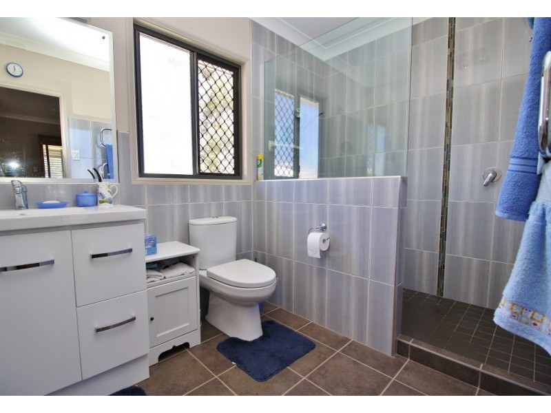 33 BRIDGEMAN PARADE, Kingaroy QLD 4610