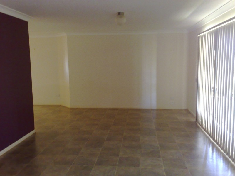 Wooroolin QLD 4608