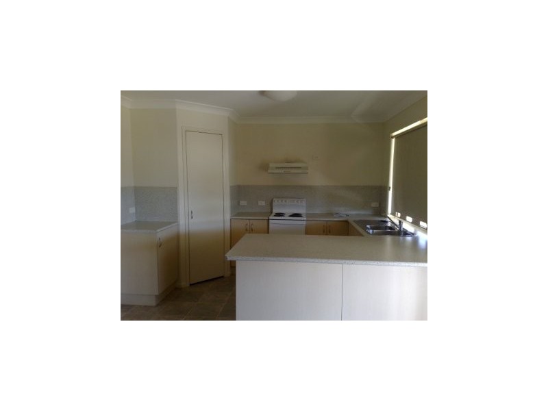 Wooroolin QLD 4608