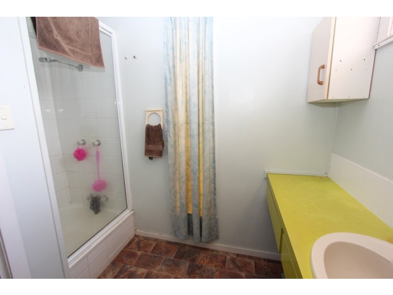 1 Reen St, Kingaroy QLD 4610