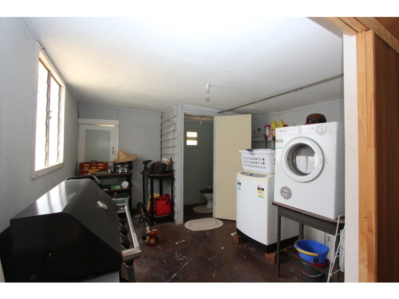 1 Reen St, Kingaroy QLD 4610