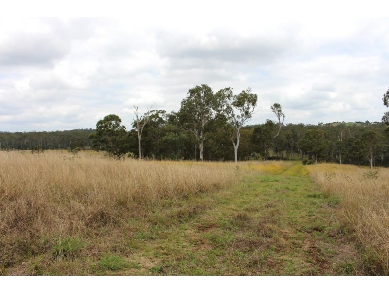 22a Locke Lane, Nanango QLD 4615