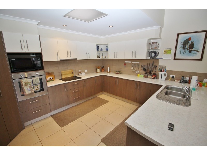 28 Bottlebrush Street, Kingaroy QLD 4610