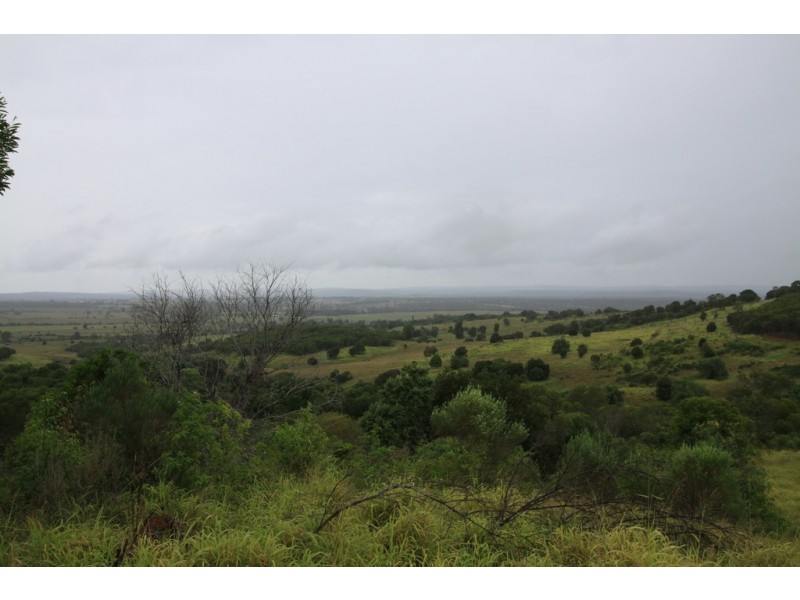 292 CROWNTHORPE ROAD, Tablelands QLD 4605
