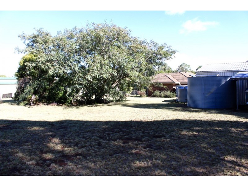 6 Sorensen Street, Kingaroy QLD 4610