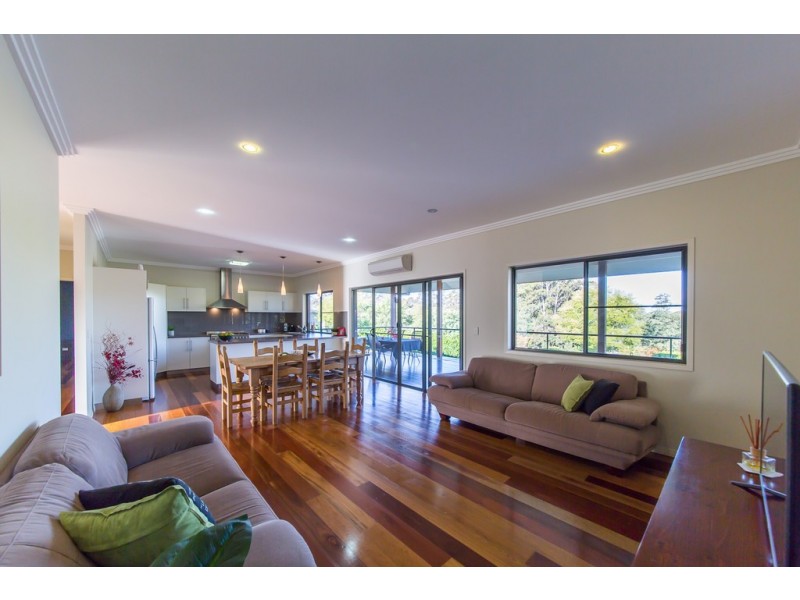 170 PREMIER DRIVE, Kingaroy QLD 4610