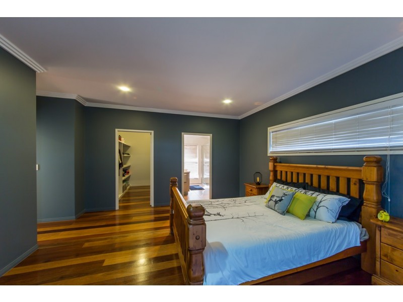 170 PREMIER DRIVE, Kingaroy QLD 4610