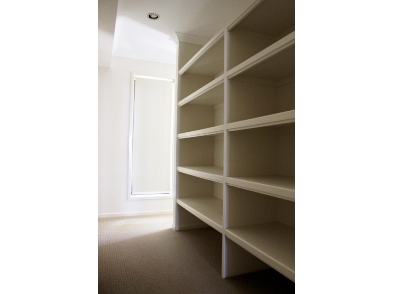 12 Allan Place, Kingaroy QLD 4610