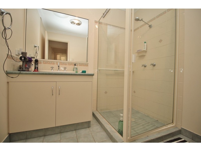 18 Kurtellen Crescent, Kingaroy QLD 4610