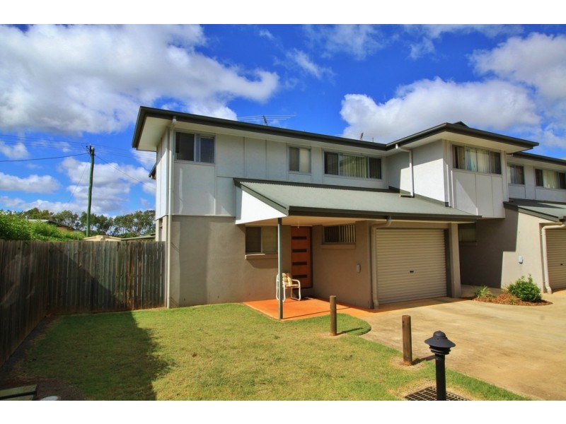 1 6 GLADYS STREET, Kingaroy QLD 4610