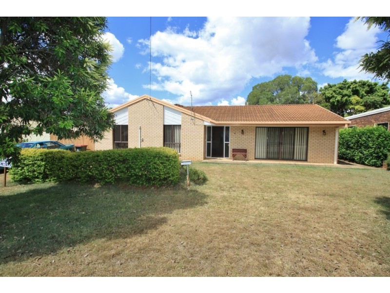 4 COWIE DRIVE, Kingaroy QLD 4610
