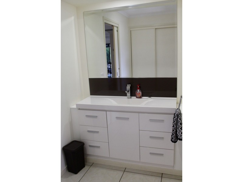 47 Tara Avenue, Nanango QLD 4615