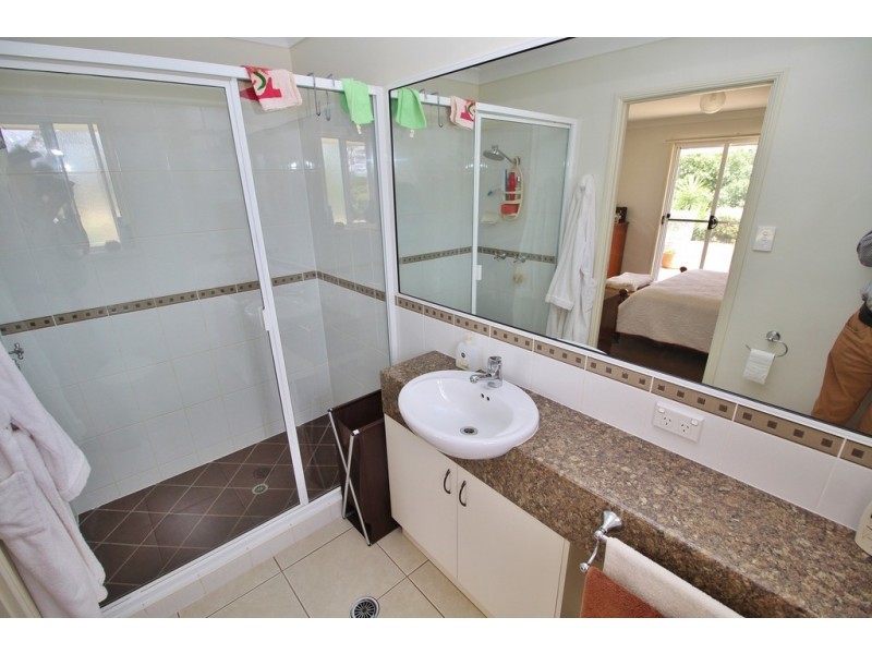 2 PINE COURT, Kingaroy QLD 4610