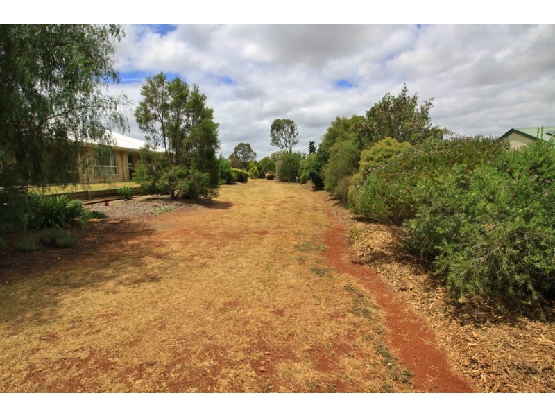 2 PINE COURT, Kingaroy QLD 4610