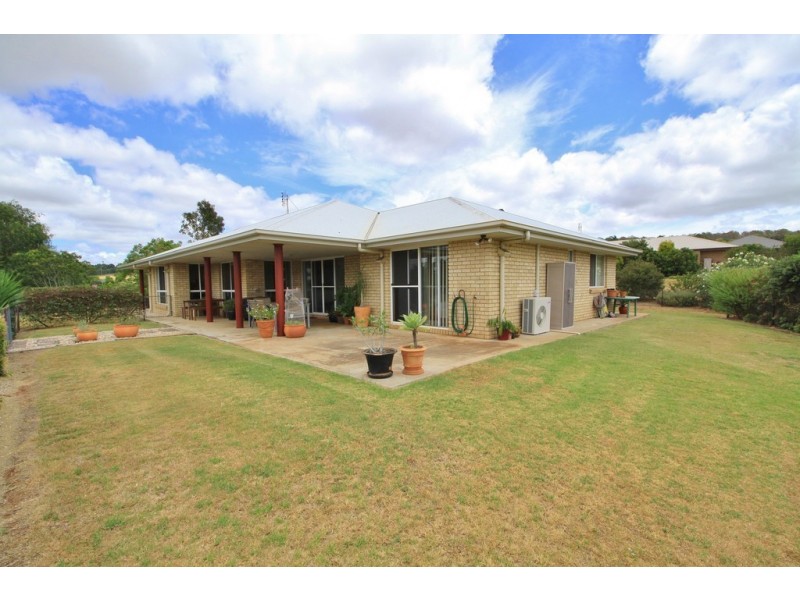 2 PINE COURT, Kingaroy QLD 4610