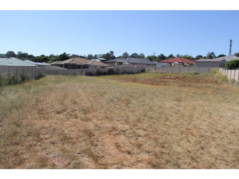 13 Lara court, Kingaroy QLD 4610