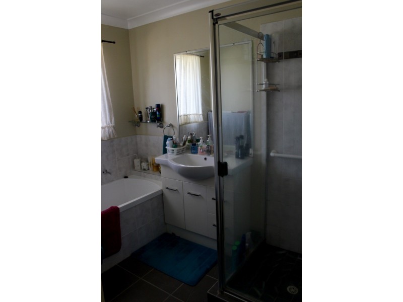 7 Hawthorne Street, Nanango QLD 4615