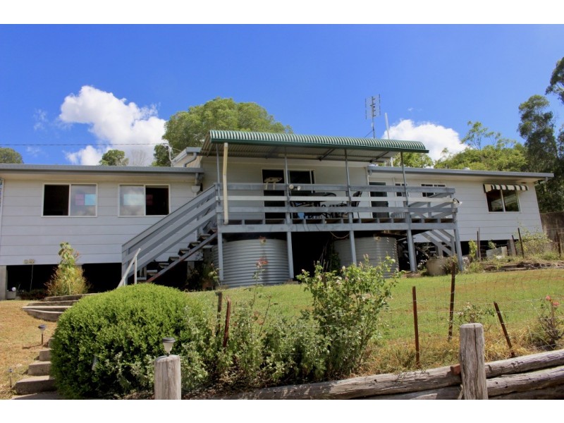 74 Hicken Way, Nanango QLD 4615