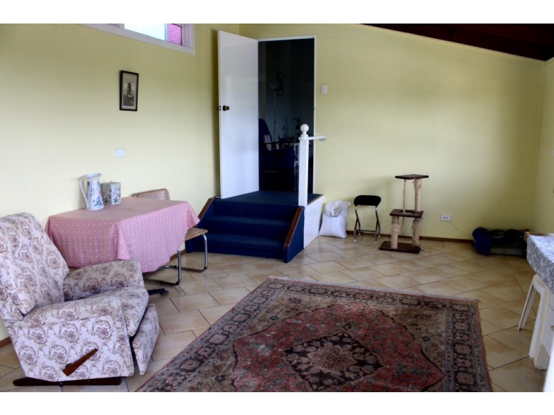 74 Hicken Way, Nanango QLD 4615