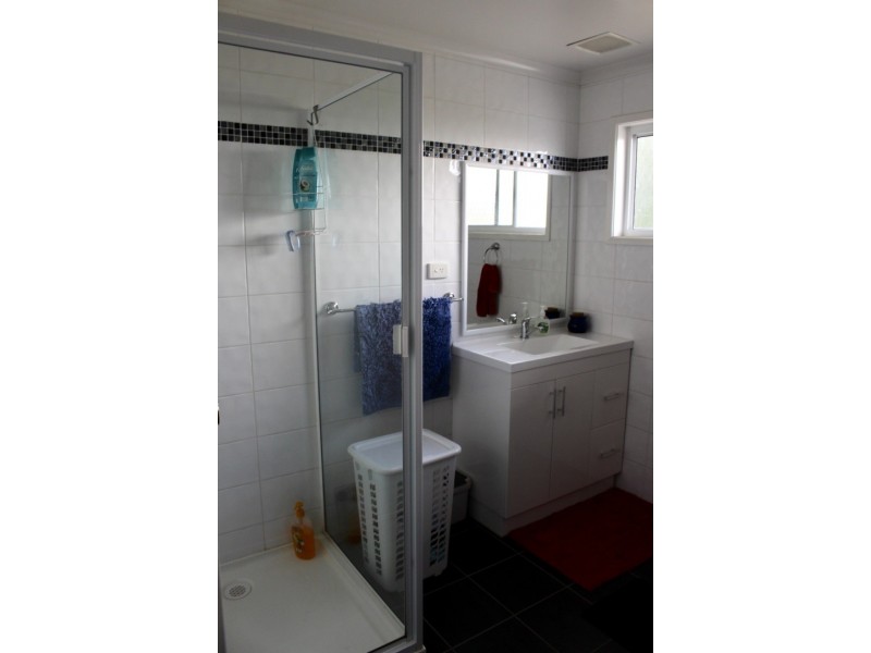 74 Hicken Way, Nanango QLD 4615