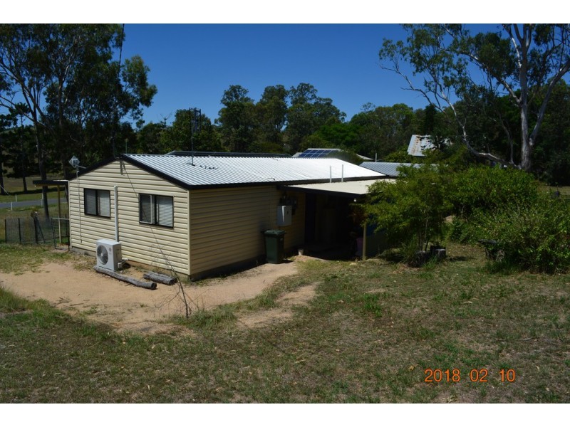 32 Beresford Street, Proston QLD 4613