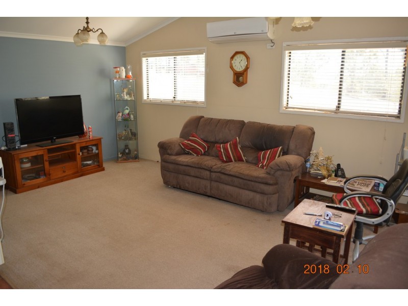 32 Beresford Street, Proston QLD 4613