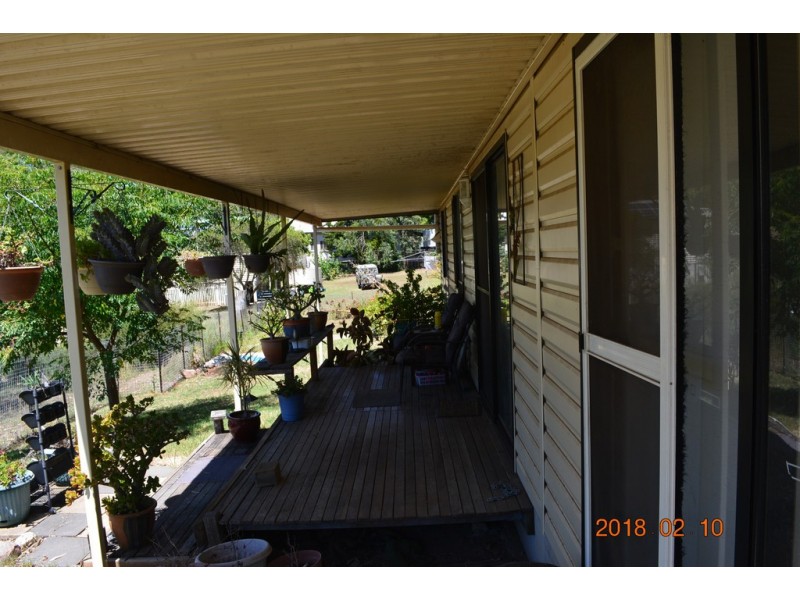 32 Beresford Street, Proston QLD 4613