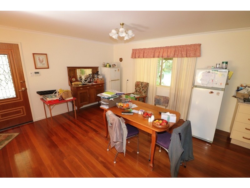 25 REDMANS ROAD, Kingaroy QLD 4610