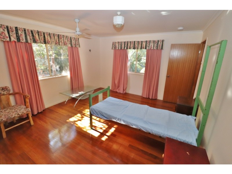 25 REDMANS ROAD, Kingaroy QLD 4610