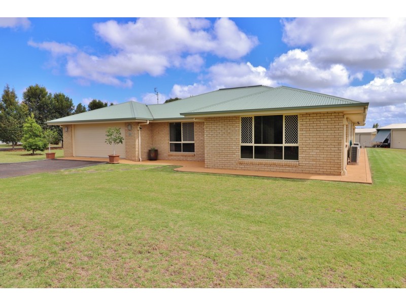 37 Macaulay Drive, Kingaroy QLD 4610