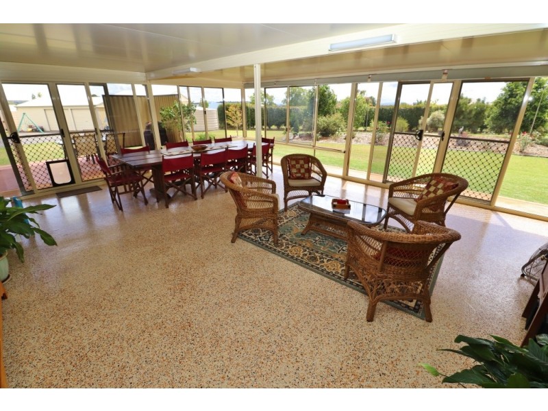 37 Macaulay Drive, Kingaroy QLD 4610