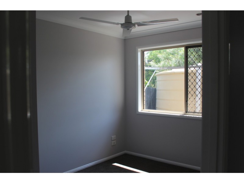 Unit 4 / 27-29 James Street, Kingaroy QLD 4610