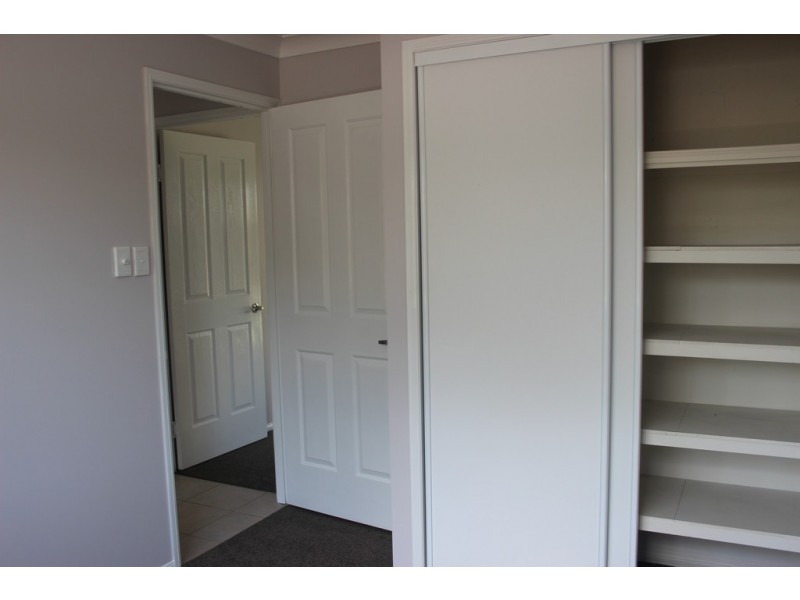 Unit 4 / 27-29 James Street, Kingaroy QLD 4610