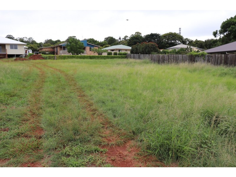 9 JACARANDA AVENUE, Kingaroy QLD 4610