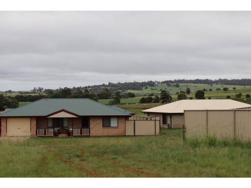 9 JACARANDA AVENUE, Kingaroy QLD 4610