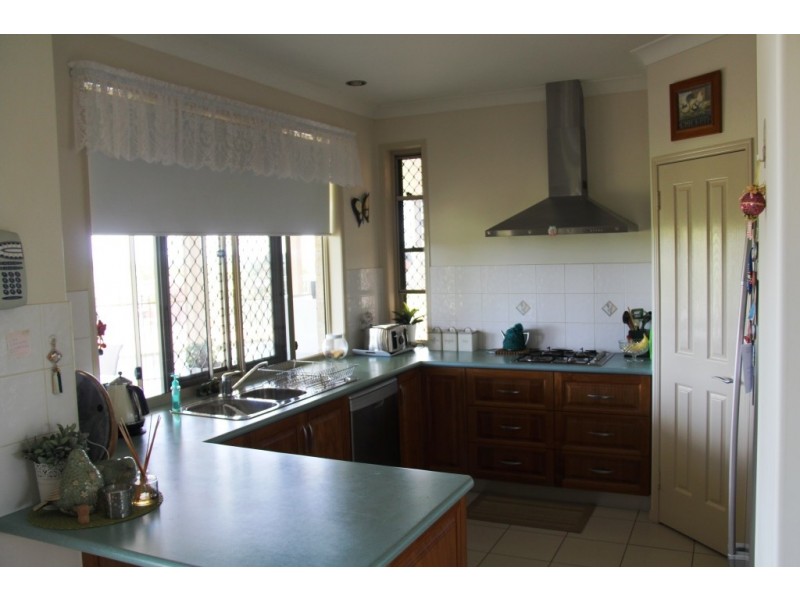 Blackbutt QLD 4306