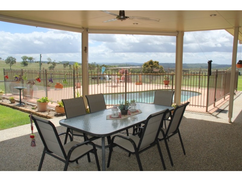 Blackbutt QLD 4306