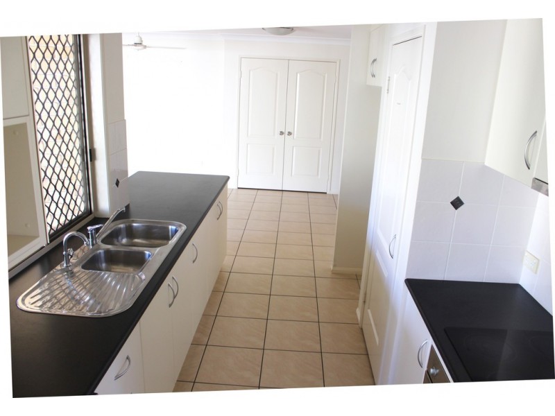 17 Bottlebrush, Kingaroy QLD 4610