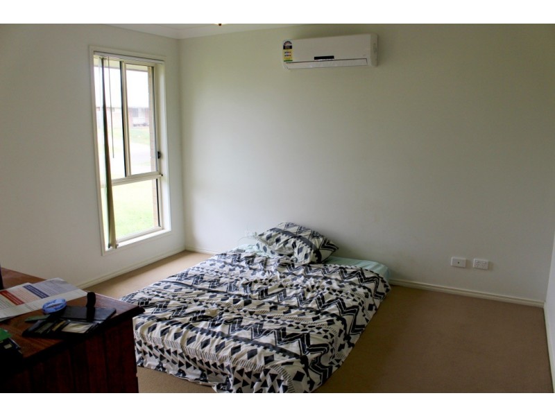 40 BUCKINGHAM STREET, Kingaroy QLD 4610