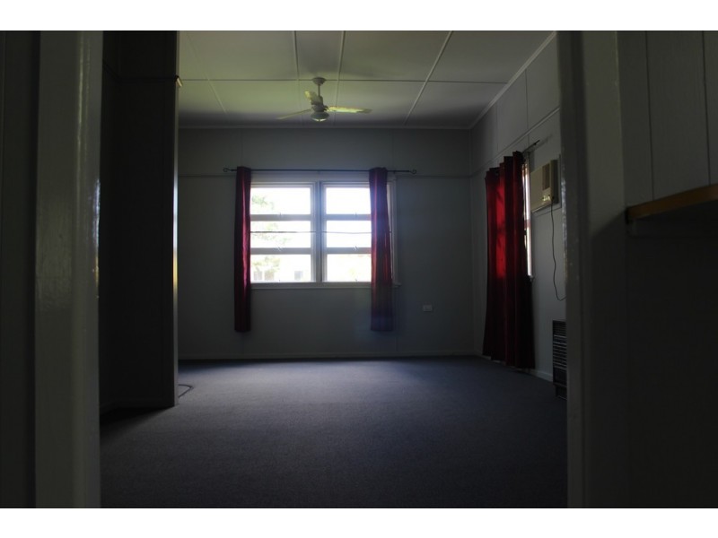 3 Mant Street, Kingaroy QLD 4610