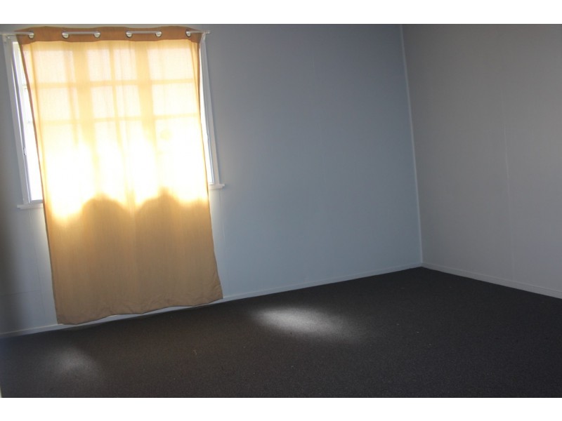 3 Mant Street, Kingaroy QLD 4610