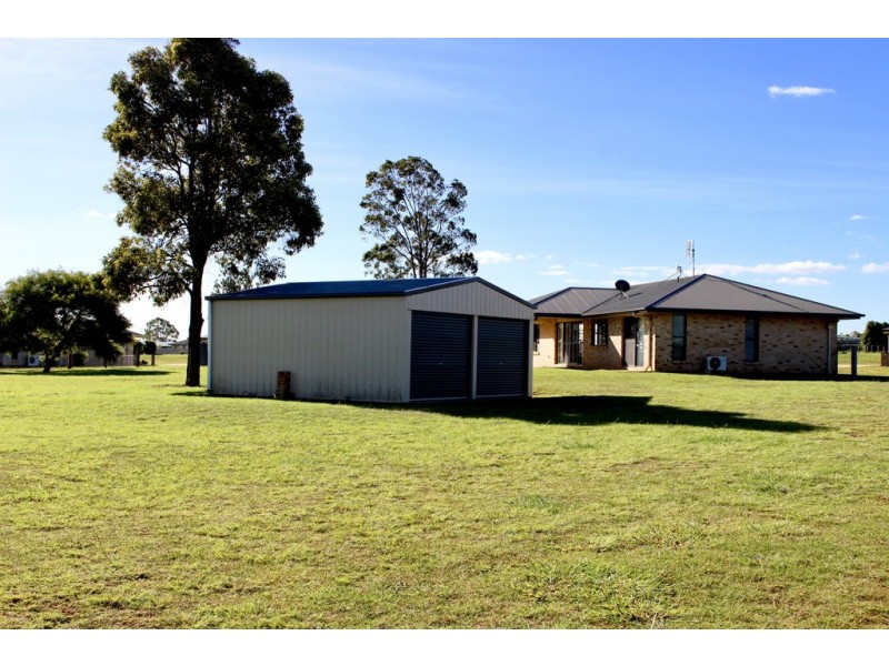 18 ROSELLA PARADE, Kingaroy QLD 4610