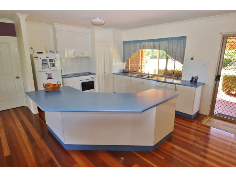 14 COUCHMANS ROAD, Kingaroy QLD 4610