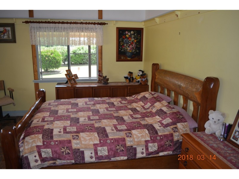 Wooroolin QLD 4608