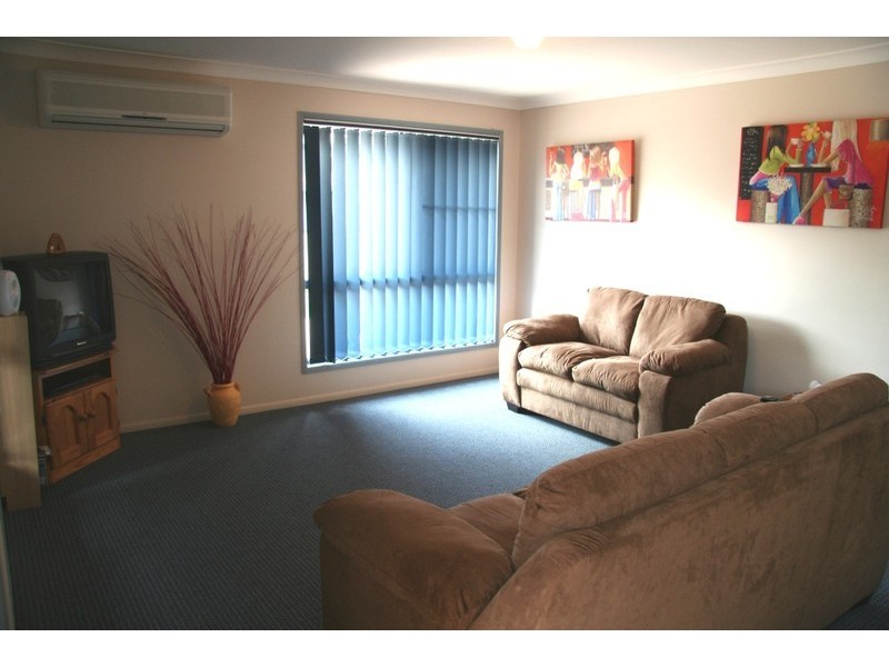 12 Martin Place, Kingaroy QLD 4610