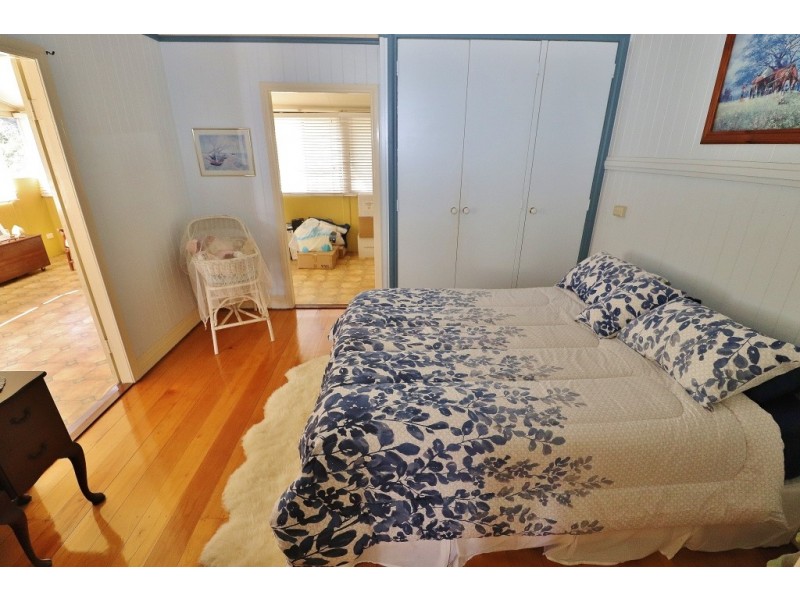 9 VENMAN STREET, Kingaroy QLD 4610
